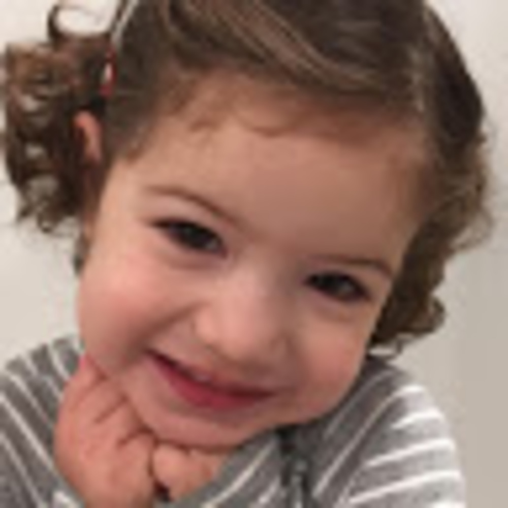 Meet your Posher, Claudia